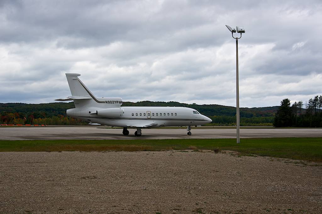 Dassault-Falcon-N902YP-The-Villages-Gary-Morse